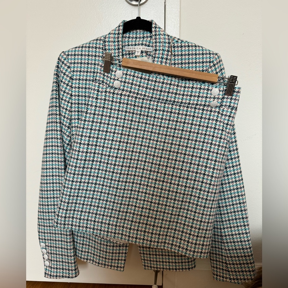 Veronica Beard Black, White & Teal Houndstooth Blazer